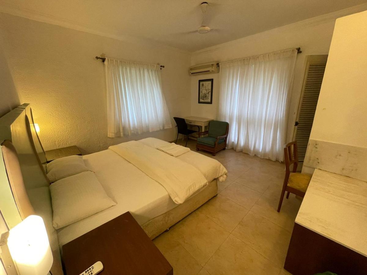 Aparthotel Casa Legend & Arpora - - Goa Baga