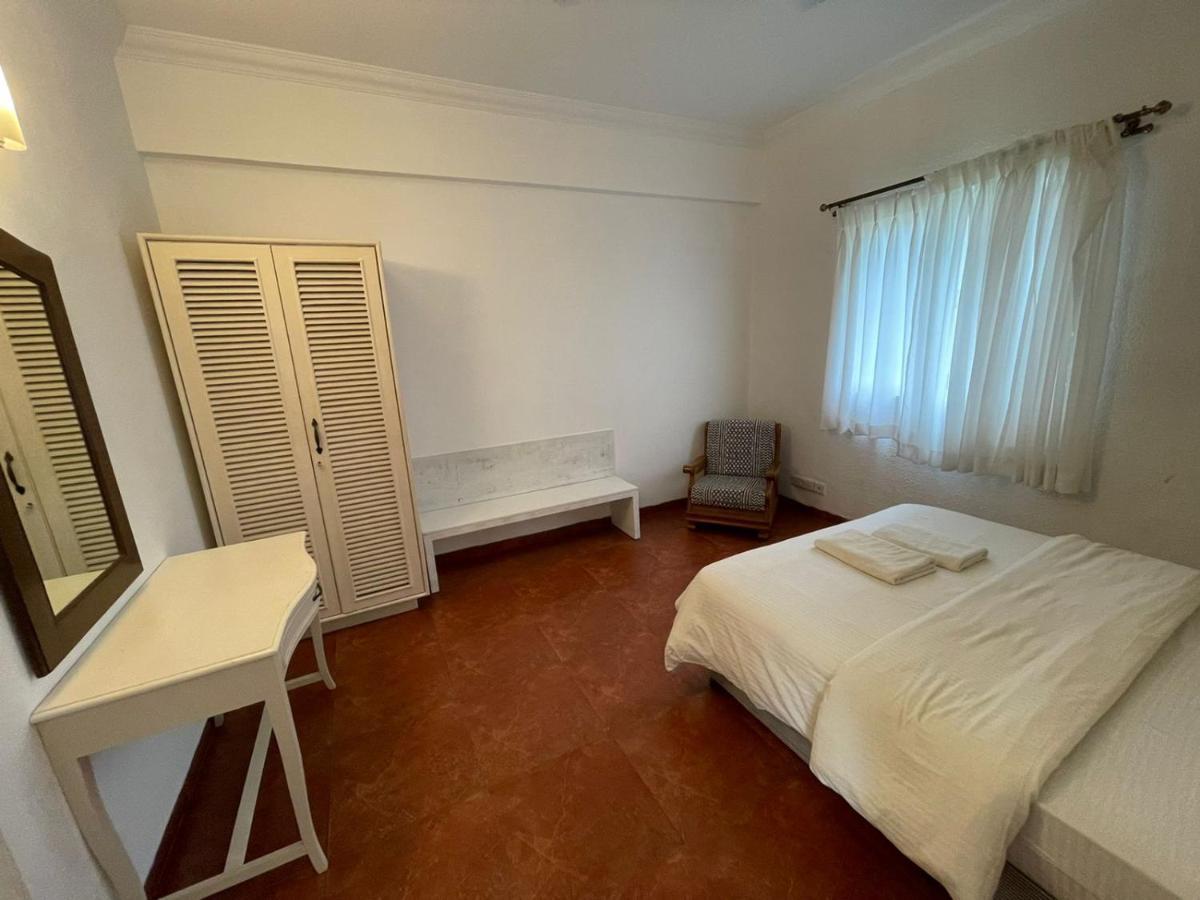Casa Legend & Arpora - - Goa Aparthotel Baga